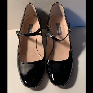 SJP by Sarah Jessica Parker patent leather pump.